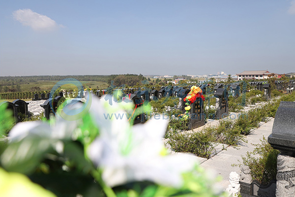 沈阳隆宝山墓园