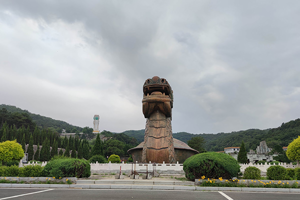 沈阳大河贝墓园