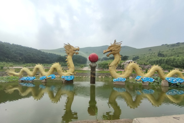 辽阳龙泉山公墓