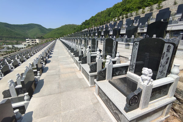 玉灵山墓园