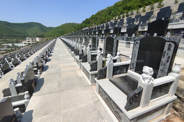 沈阳玉灵山生态墓园