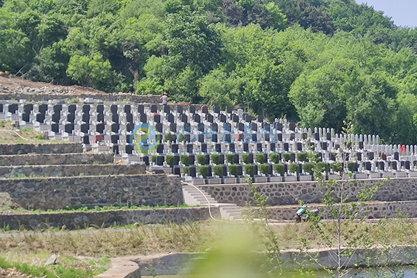 沈阳玉灵山生态墓园