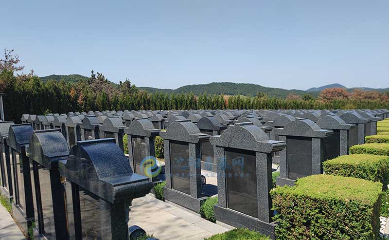 沈阳回龙岗墓园